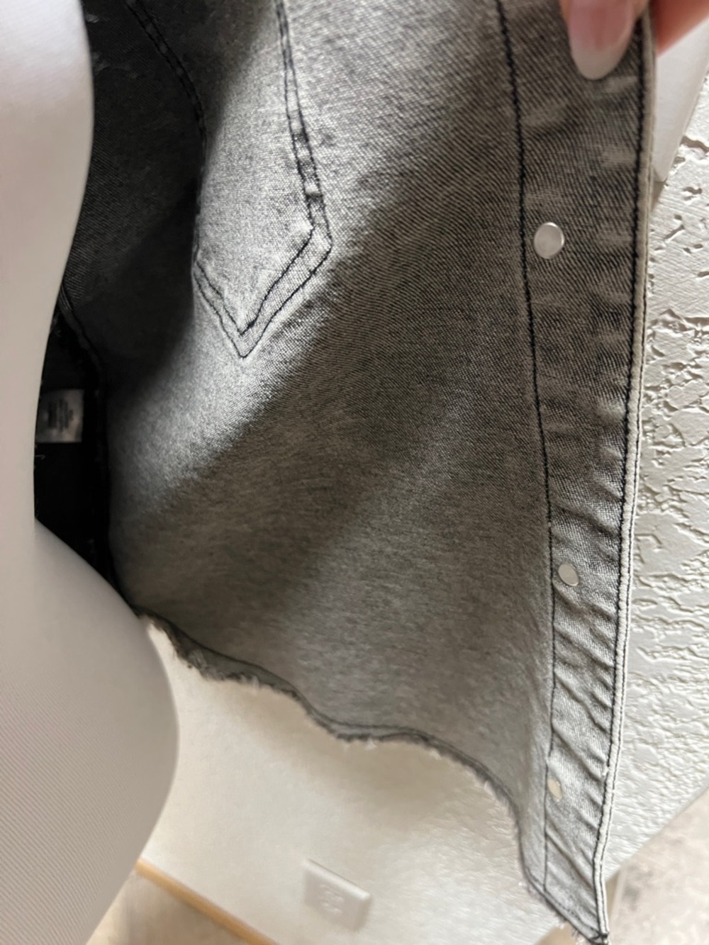Veveret Black Rhinestone Jean Jacket - Picture 15 of 16